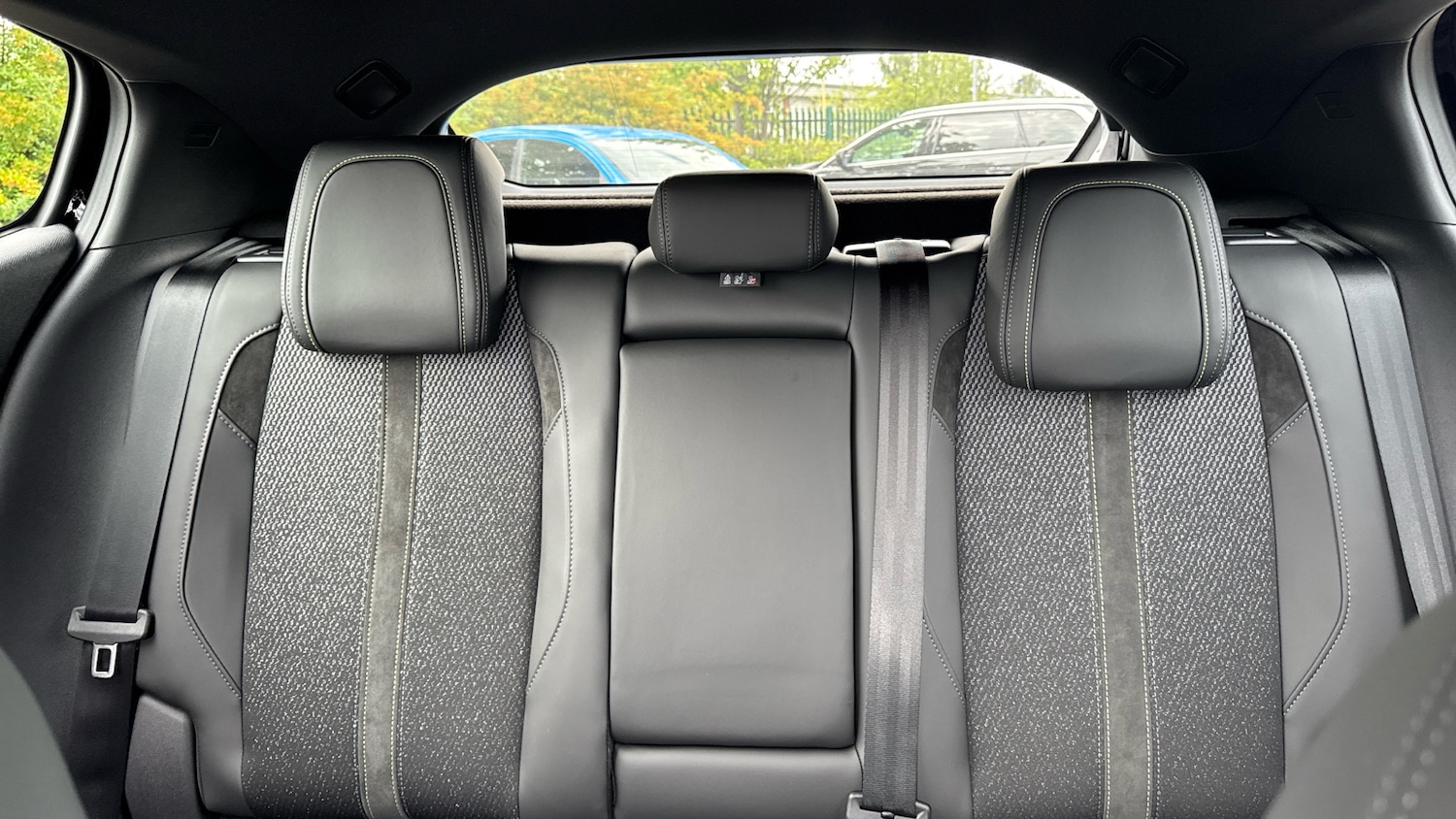 Used Peugeot 408 2025 for sale - 76580643: Photo 15