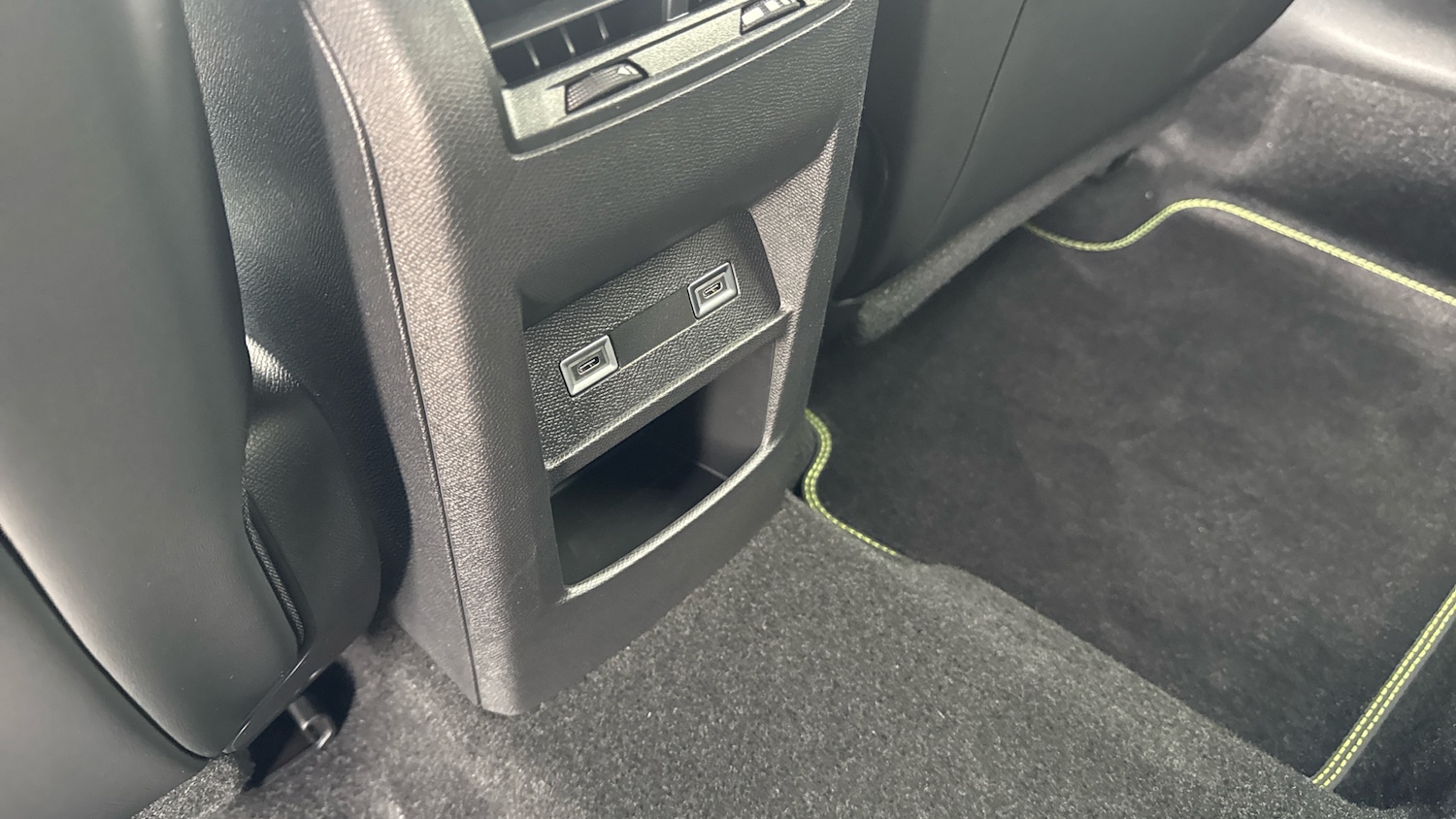 Used Peugeot 408 2025 for sale - 76580643: Photo 24