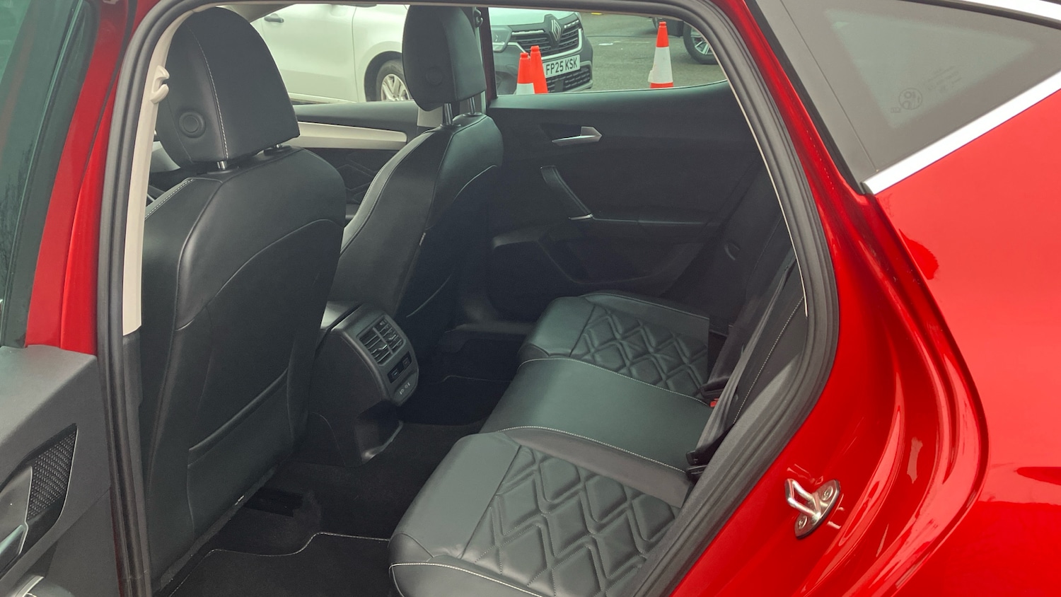 Used SEAT Leon 2021 for sale - 76627880: Photo 16