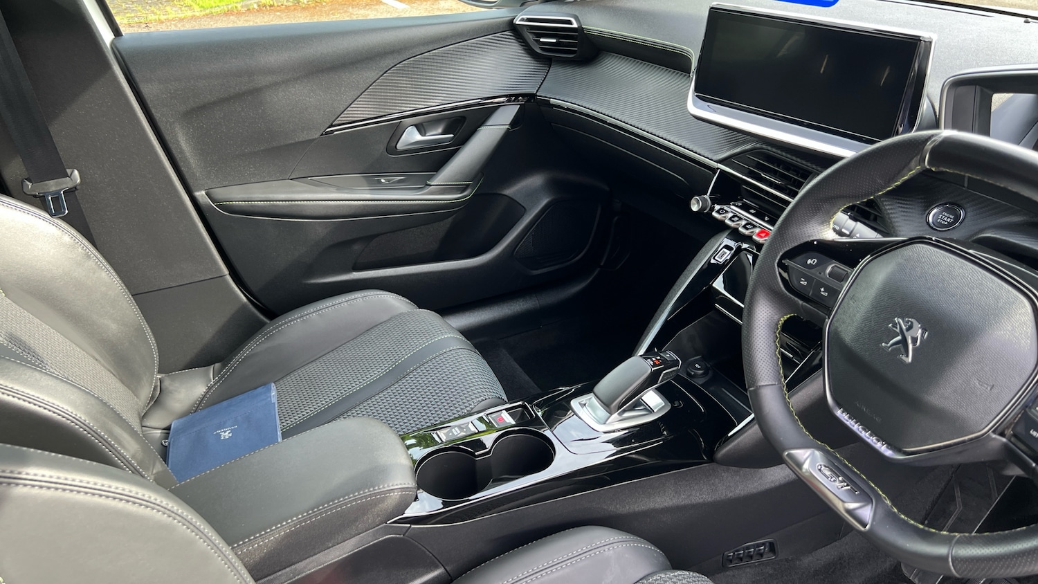 Used Peugeot 208 2021 for sale - 77114065: Photo 14