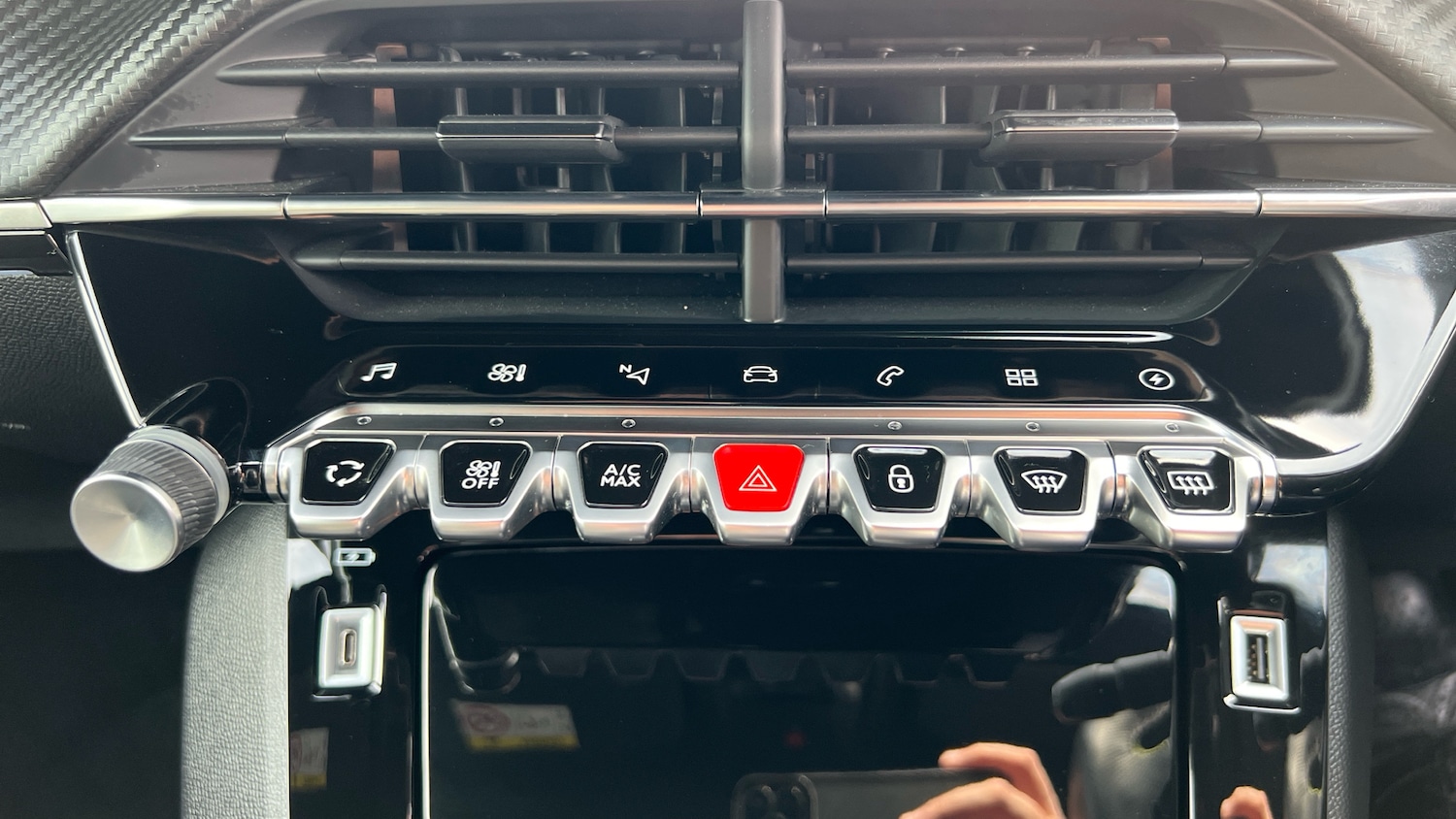 Used Peugeot 208 2021 for sale - 77114065: Photo 23