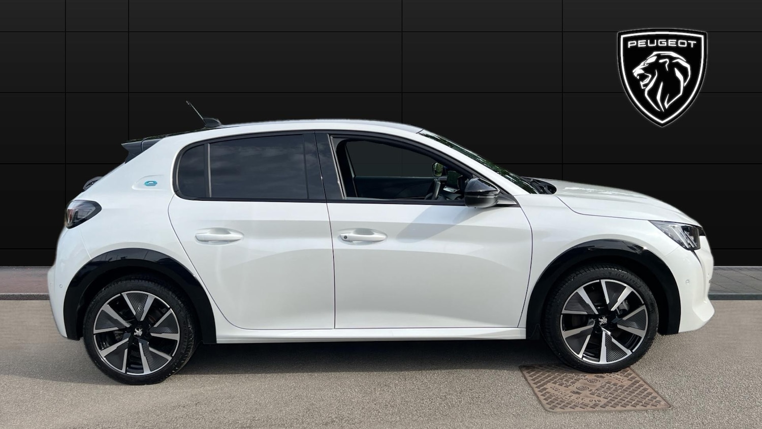 Used Peugeot 208 2021 for sale - 77114065: Photo 5