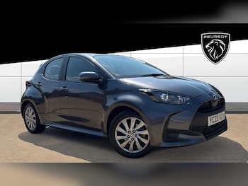 Used Toyota Yaris 2023 for sale - 79229493: Photo