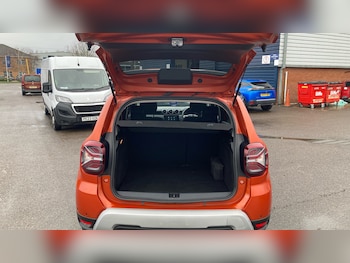 Used Dacia Duster 2021 for sale - 77366075: Photo