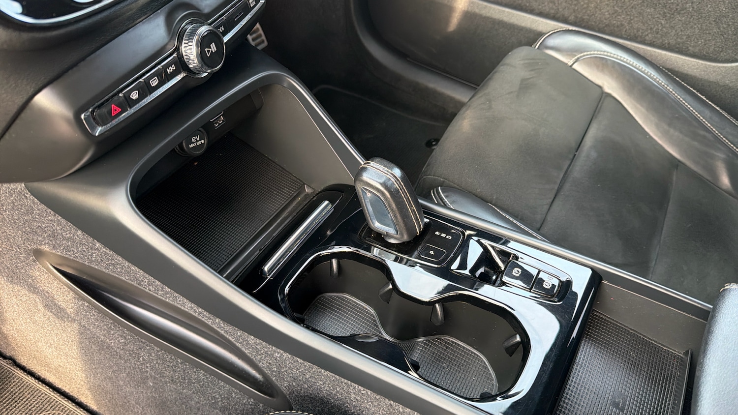 Used Volvo XC40 2021 for sale - 77592644: Photo 13