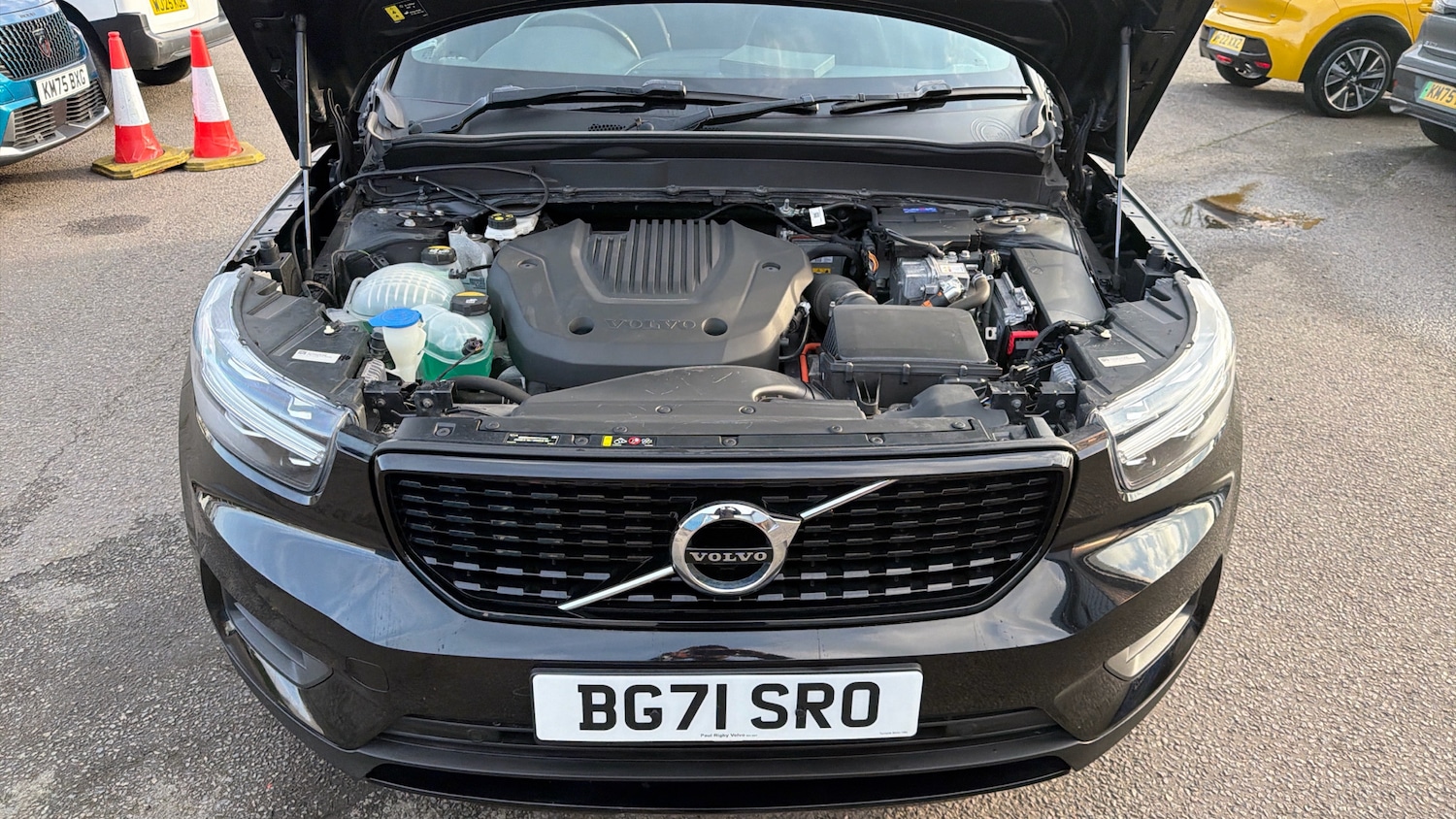 Used Volvo XC40 2021 for sale - 77592644: Photo 8