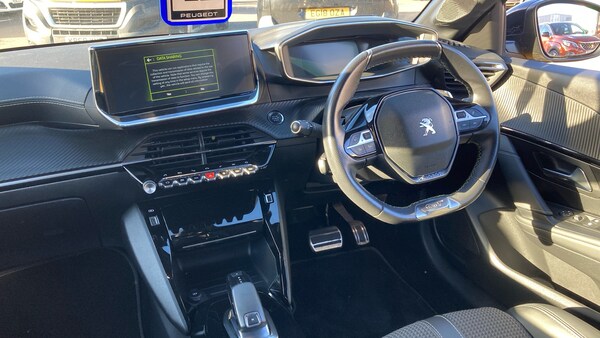 Used Peugeot 208 2020 for sale - 76233049: Photo 11