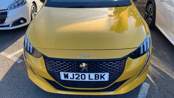 Used Peugeot 208 2020 for sale - 76233049: Photo 8