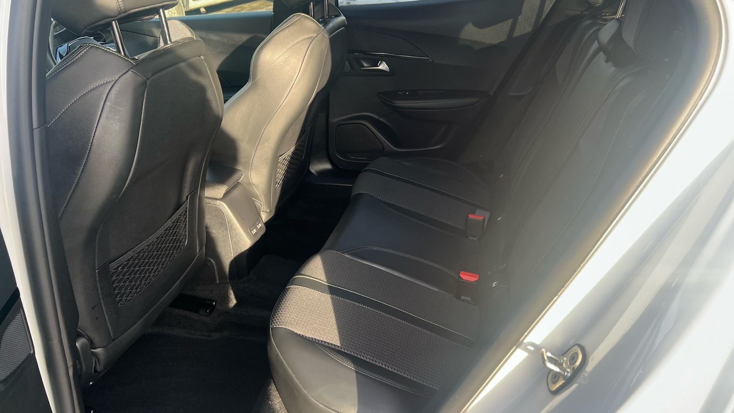 Used Peugeot 2008 2023 for sale - 77104491: Photo 16