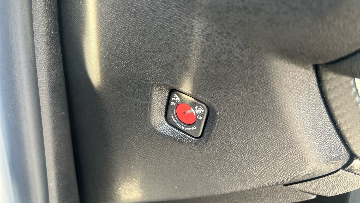 Used Peugeot 2008 2023 for sale - 77104491: Photo 21