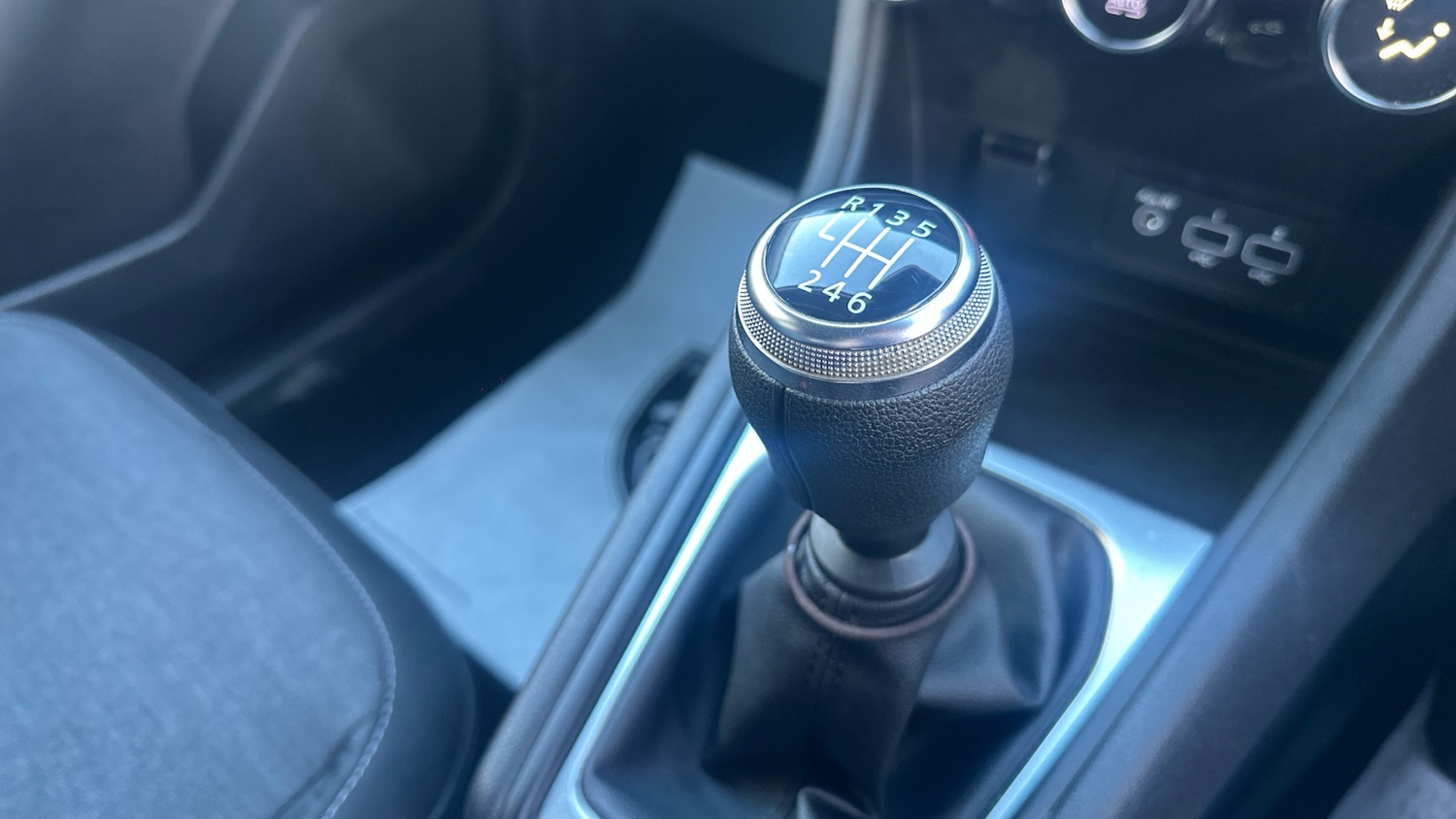 Used Renault Captur 2022 for sale - 77403459: Photo 13