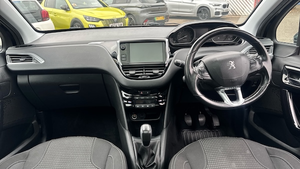 Used Peugeot 208 2018 for sale - 76232242: Photo 10