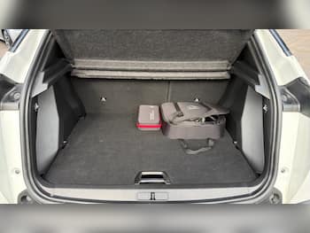 Used Peugeot 2008 2022 for sale - 79641114: Photo