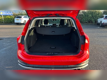 Used Ford Focus 2020 for sale - 77749524: Photo