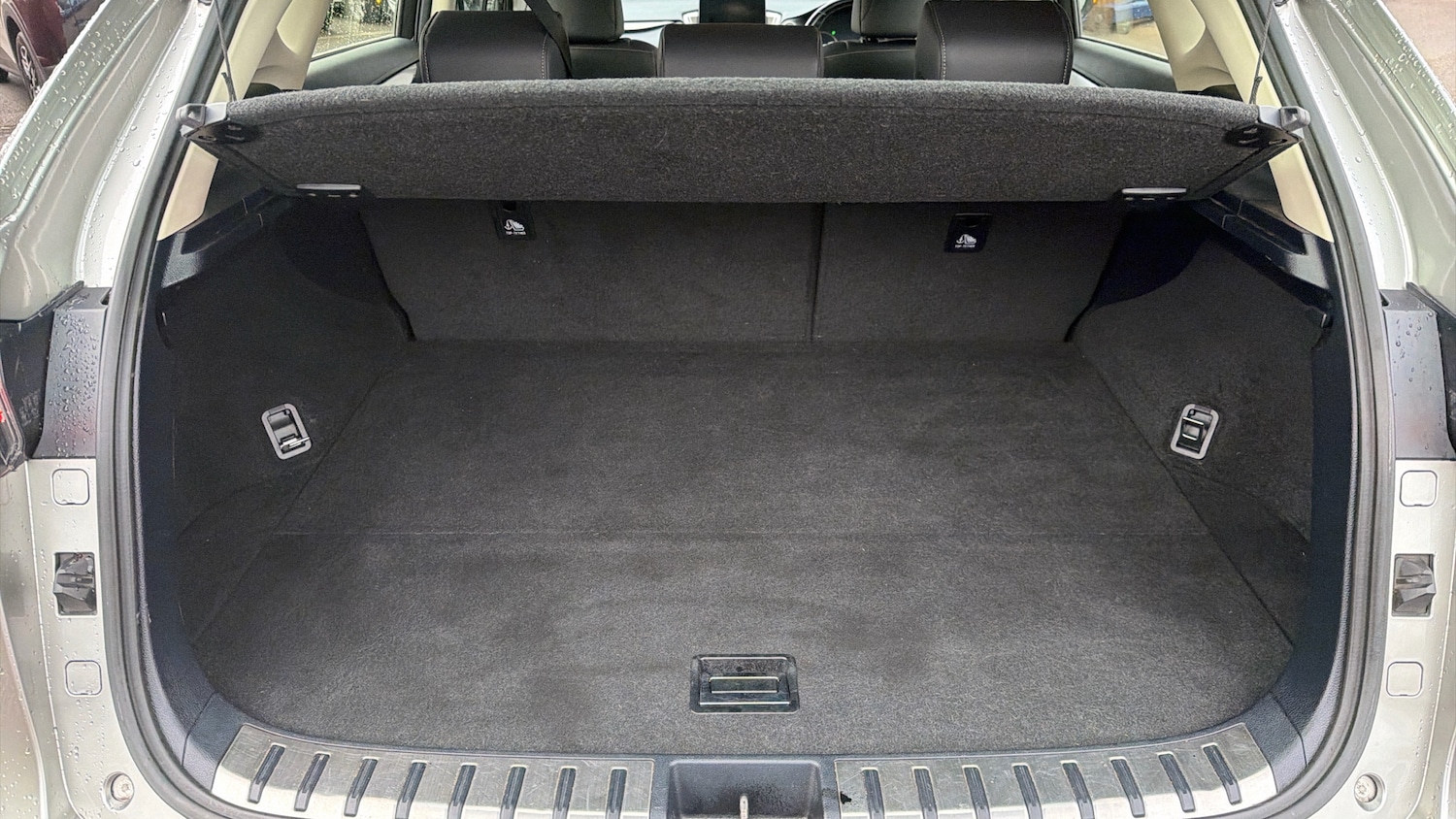 Used Lexus NX 2017 for sale - 77676131: Photo 4