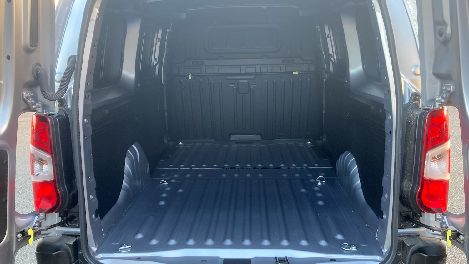 Used Peugeot Partner 2025 for sale - 77086455: Photo 4