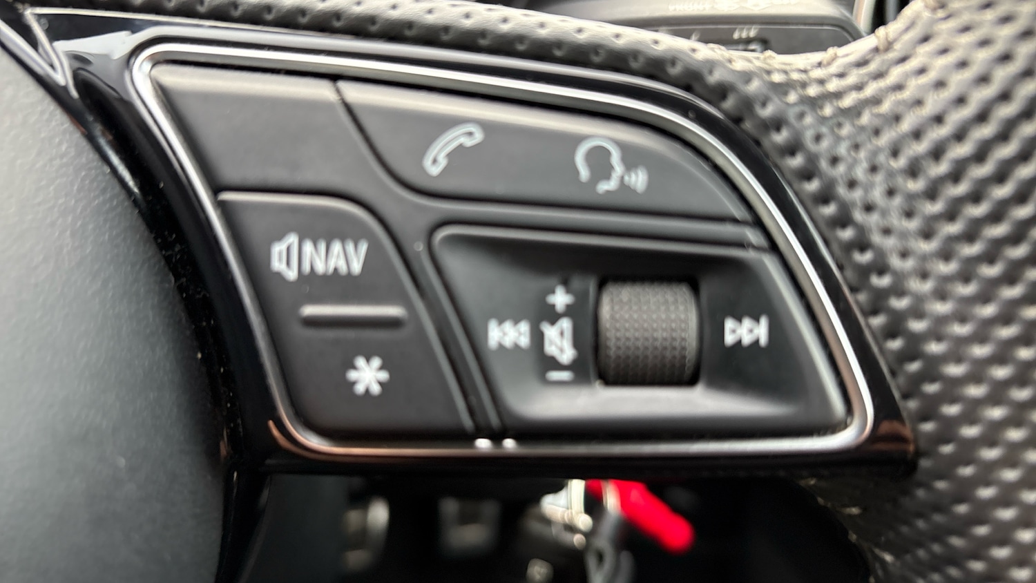 Used Audi Q2 2020 for sale - 77298209: Photo 23