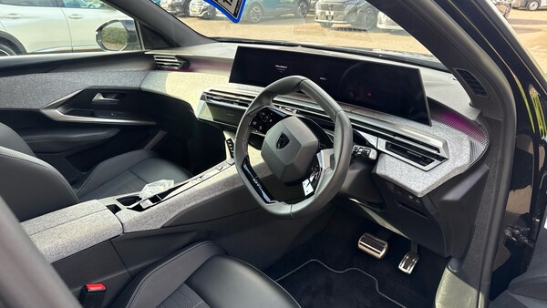 Used Peugeot 3008 2025 for sale - 76211590: Photo 11