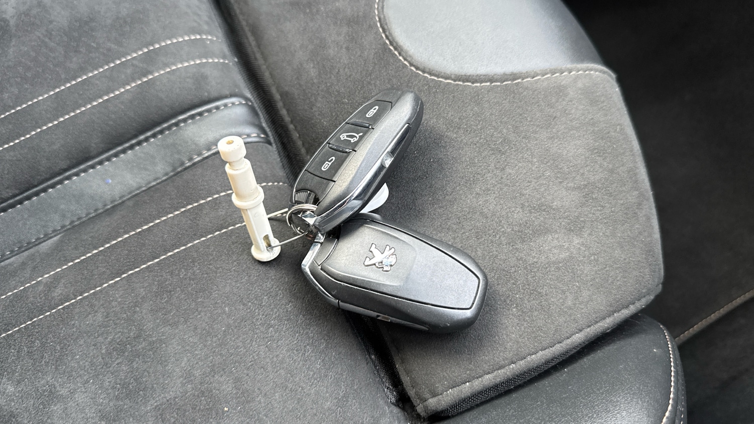 Used Peugeot 3008 2021 for sale - 76859030: Photo 20