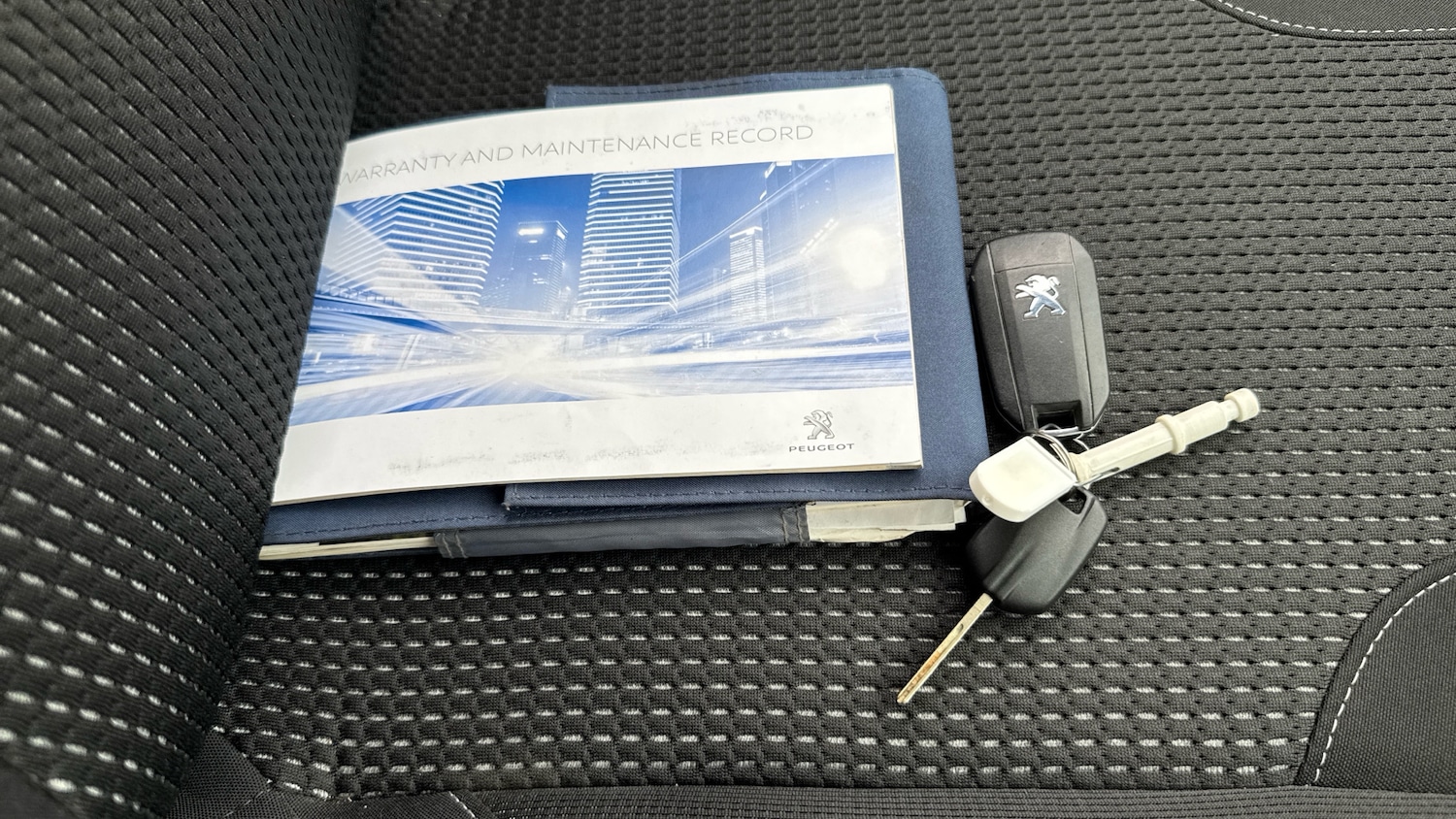 Used Peugeot 208 2018 for sale - 76504810: Photo 19