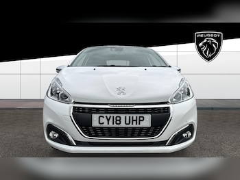 Used Peugeot 208 2018 for sale - 76504810: Photo