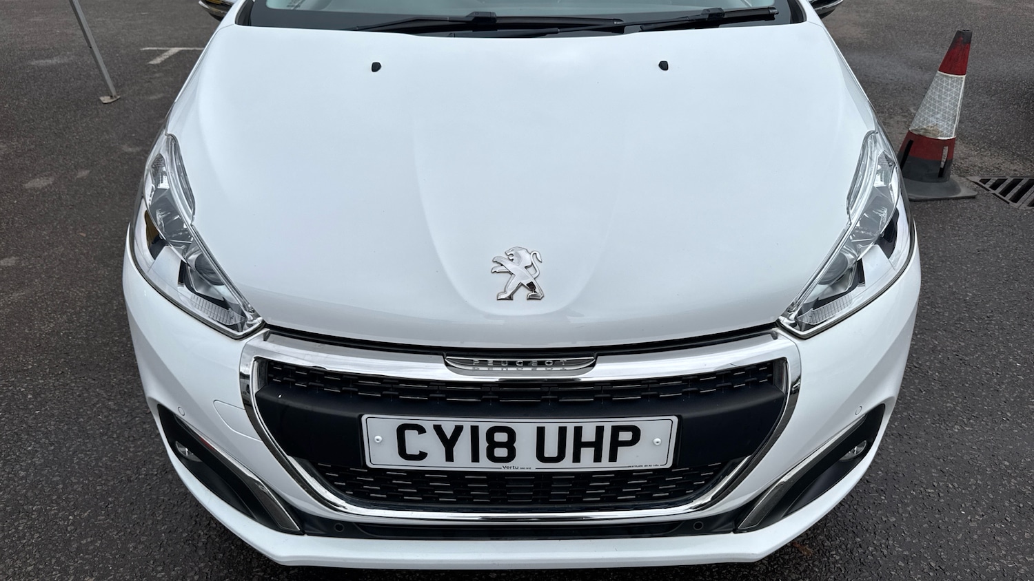 Used Peugeot 208 2018 for sale - 76504810: Photo 8
