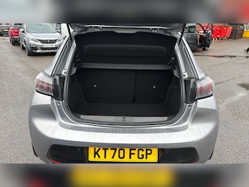 Used Peugeot 208 2021 for sale - 79445230: Photo