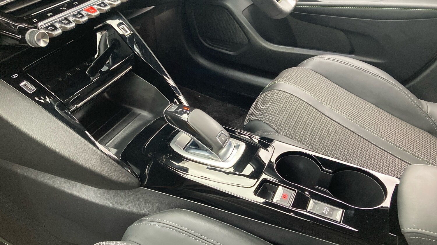 Used Peugeot 208 2020 for sale - 76305250: Photo 13