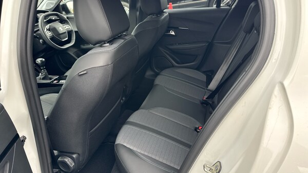 Used Peugeot 208 2022 for sale - 76126231: Photo 16