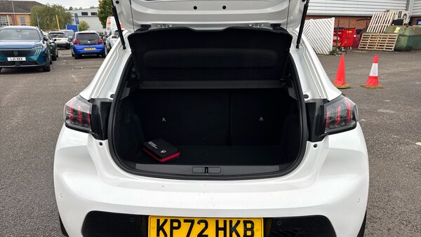 Used Peugeot 208 2022 for sale - 76126231: Photo 4