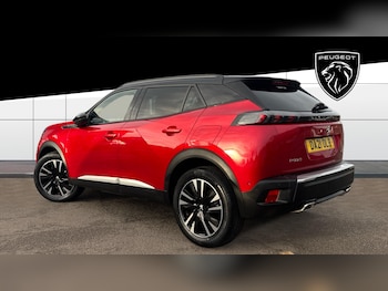 Used Peugeot 2008 2021 for sale - 76565307: Photo