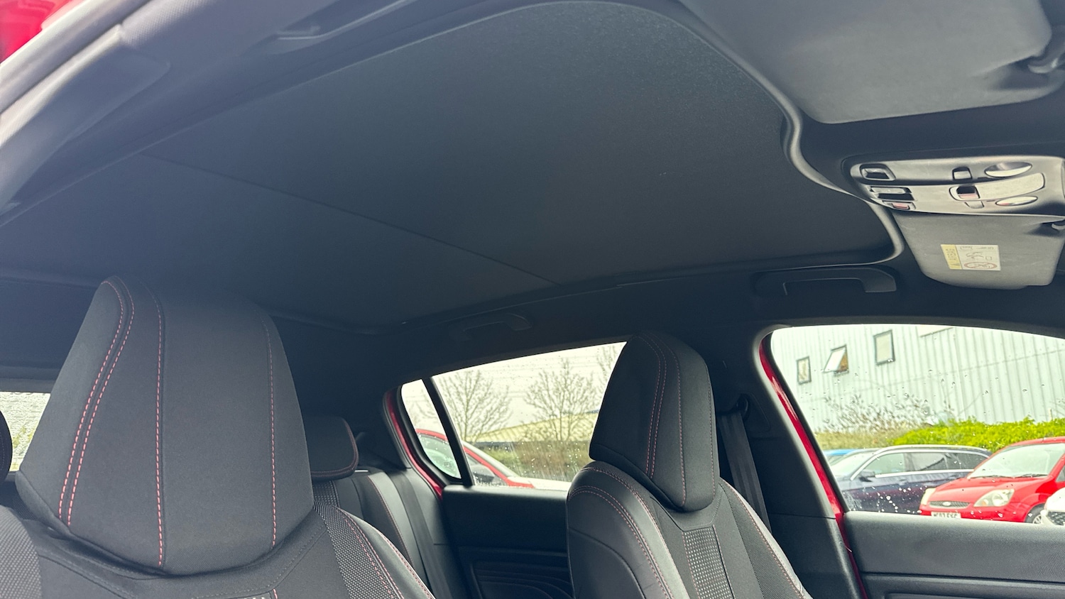 Used Peugeot 308 2018 for sale - 77137487: Photo 25