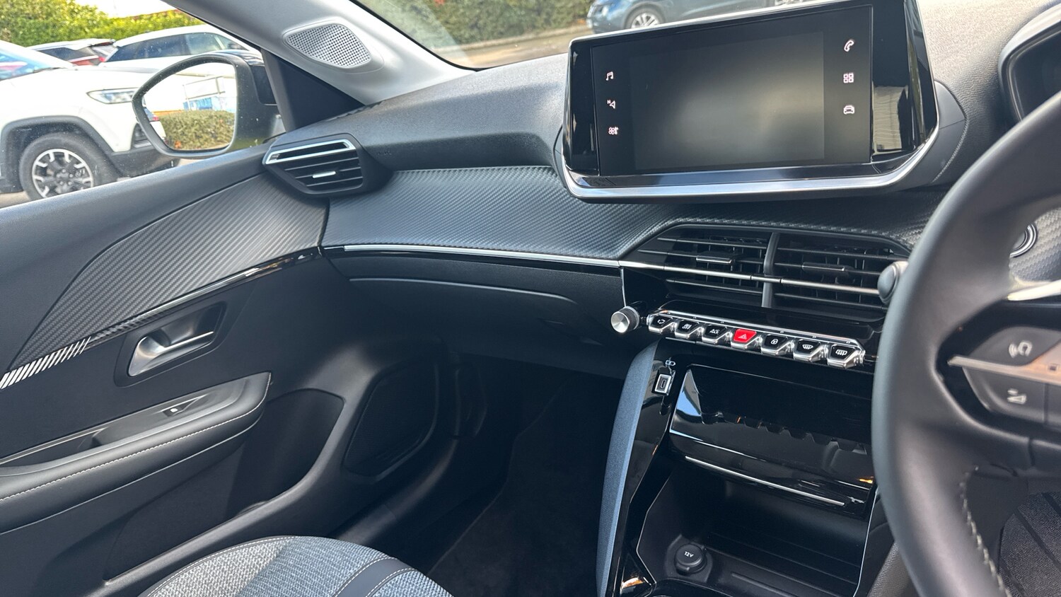 Used Peugeot 208 2024 for sale - 76219022: Photo 14