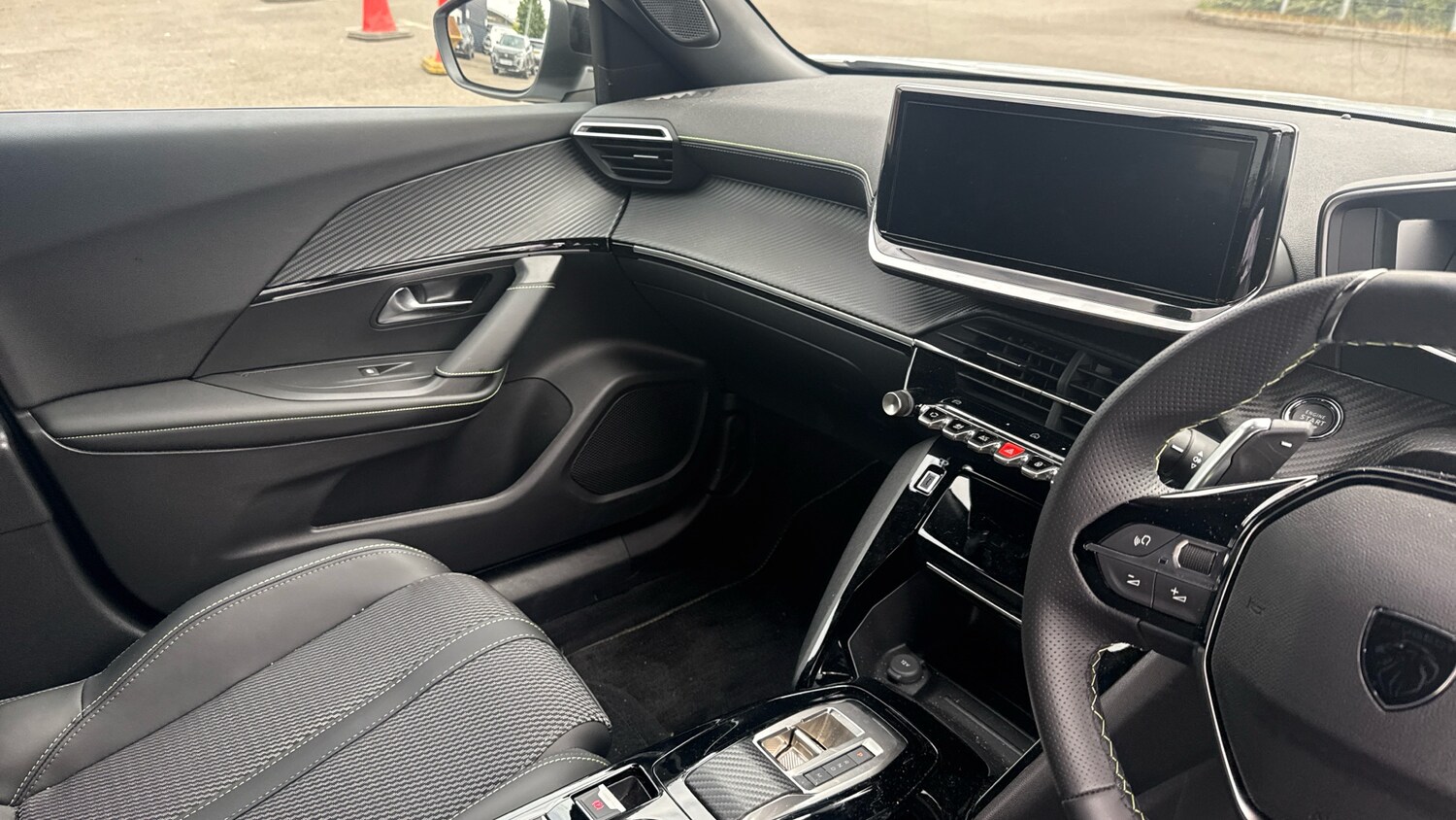 Used Peugeot 2008 2025 for sale - 76299703: Photo 14