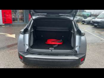 Used Peugeot 2008 2024 for sale - 74503792: Photo