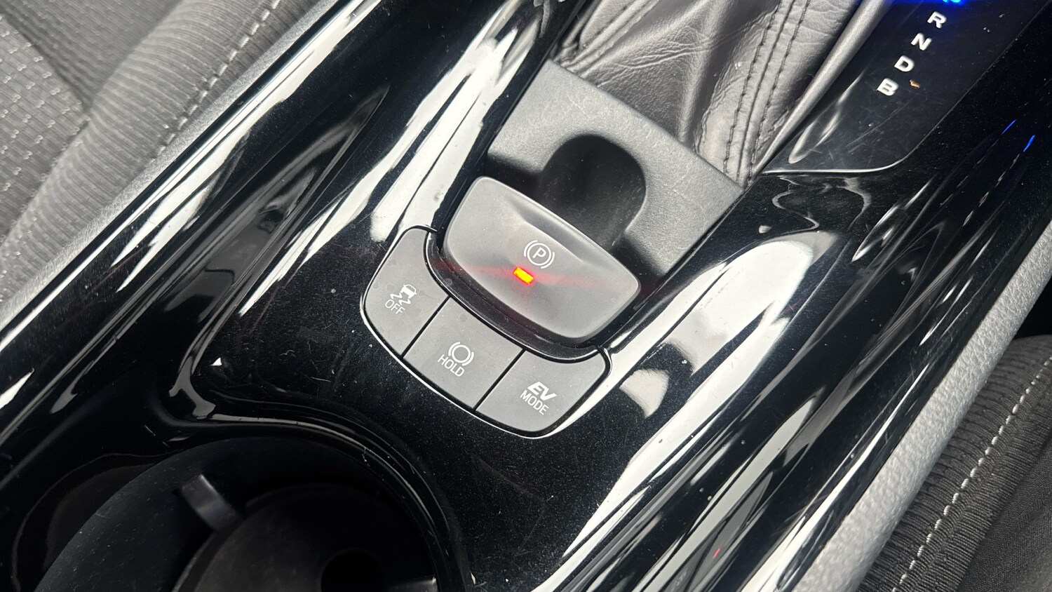 Used Toyota C-HR 2018 for sale - 77403724: Photo 27