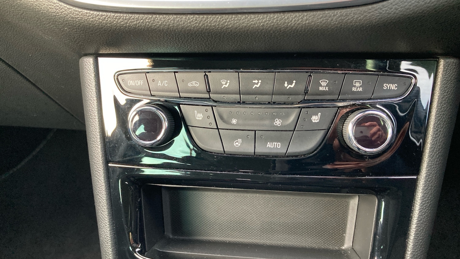 Used Vauxhall Astra 2019 for sale - 76784822: Photo 21