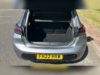 Used Peugeot 208 2022 for sale - 75715563: Photo