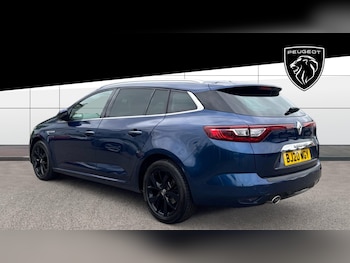 Used Renault Megane 2020 for sale - 76065900: Photo 2
