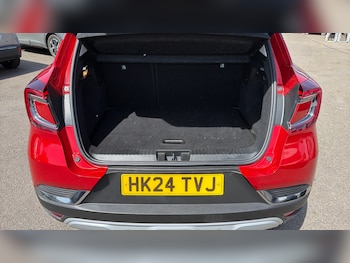 Used Renault Captur 2024 for sale - 78732852: Photo