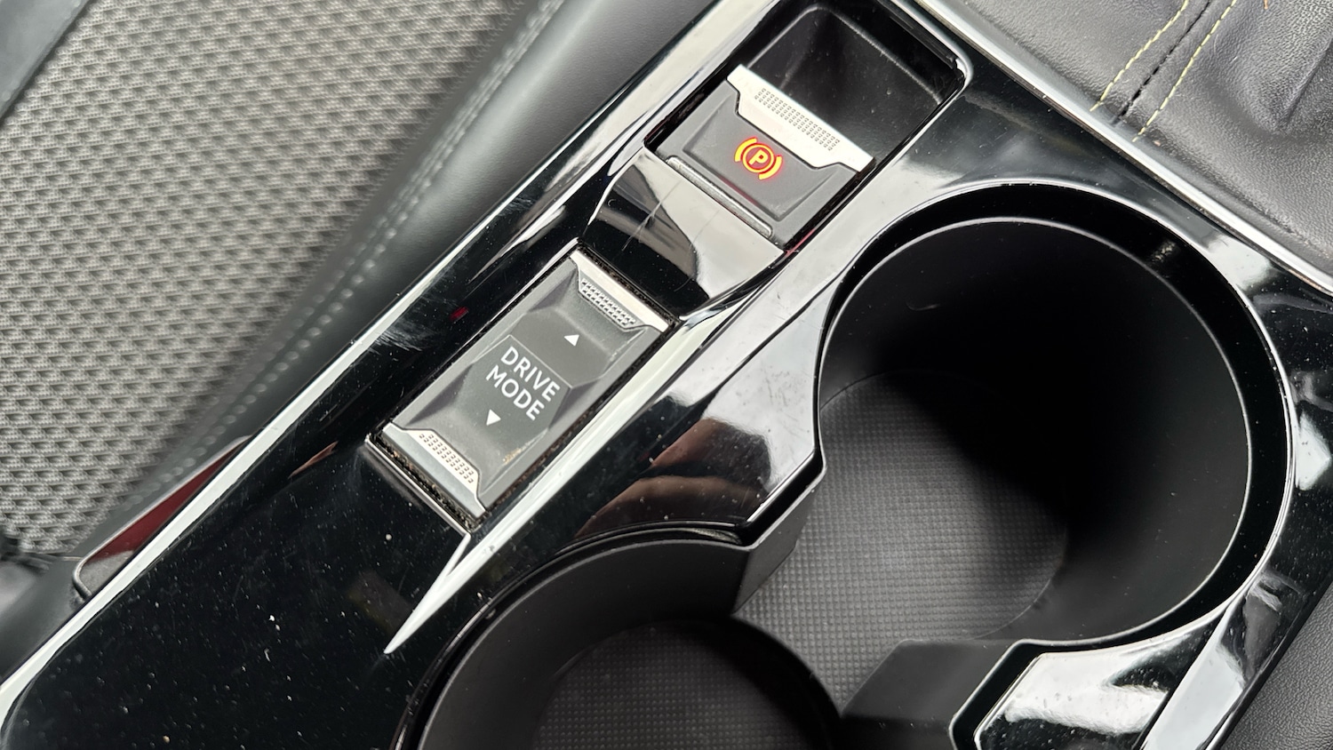 Used Peugeot 208 2022 for sale - 76343862: Photo 28