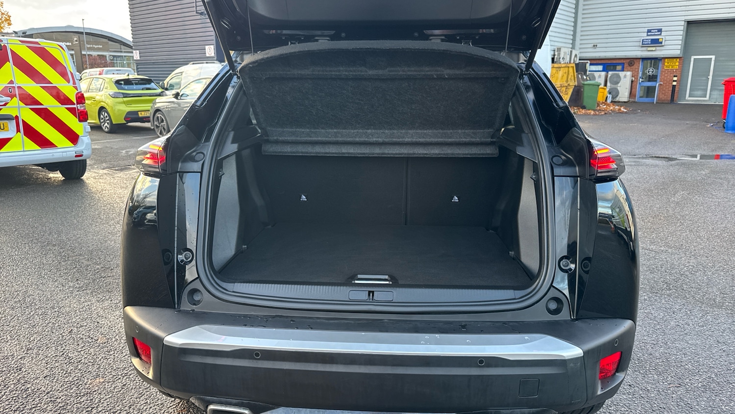 Used Peugeot 2008 2024 for sale - 76422218: Photo 4