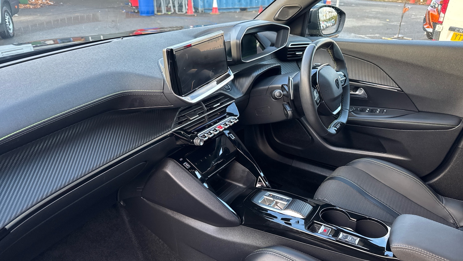 Used Peugeot 2008 2024 for sale - 76422218: Photo 9