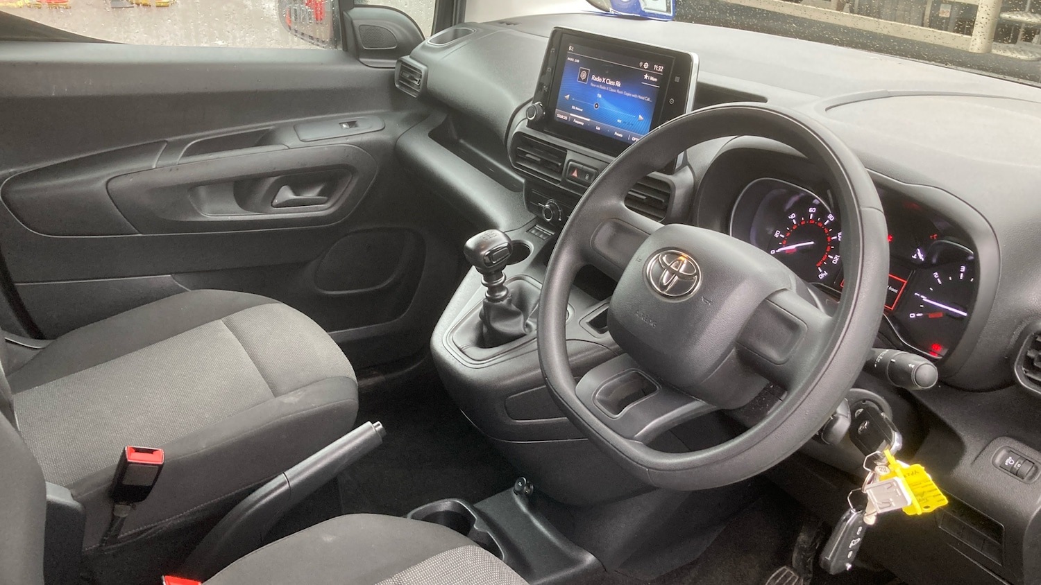 Used Toyota ProAce 2022 for sale - 76904832: Photo 11