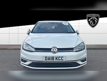 Used Volkswagen Golf 2018 for sale - 75572584: Photo
