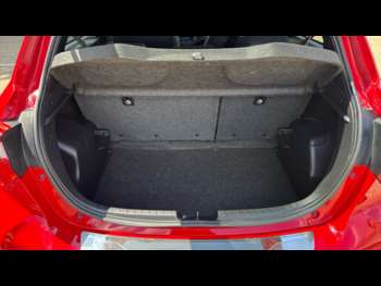 Used Toyota Yaris 2020 for sale - 74602341: Photo