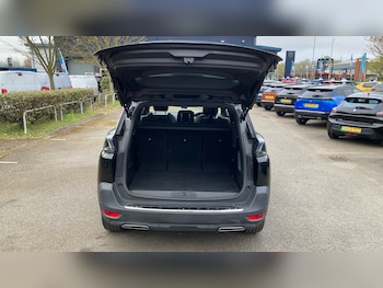 Used Peugeot 5008 2023 for sale - 78027049: Photo