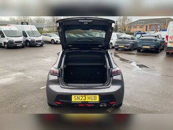 Used Peugeot 208 2023 for sale - 76830504: Photo