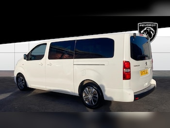 Used Peugeot Traveller 2020 for sale - 76723031: Photo