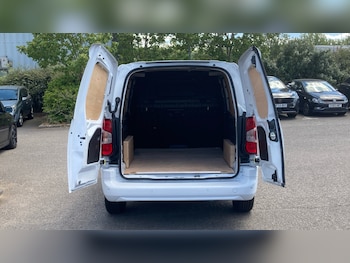 Used Citroen Berlingo 2024 for sale - 79340412: Photo